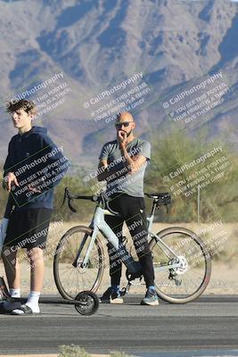 media/Oct-30-2025-Racers Edge (Thu) [[dabbdaf680]]/1-Around the Pits- Track Walk/